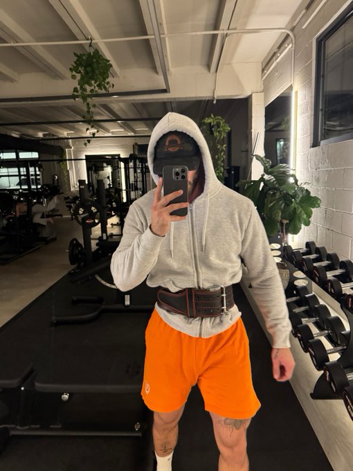 last couple days to grab a copy of MY 2024 🗓️🔥 avail for sale only on&mdash; https://t.co/RVHTo889ck https://t