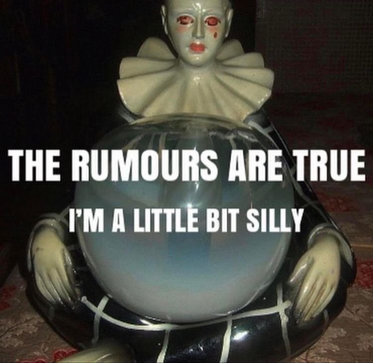 loo0sy's tweet image. without downloading any new pics, what’s your energy going into 2024?

…yeah