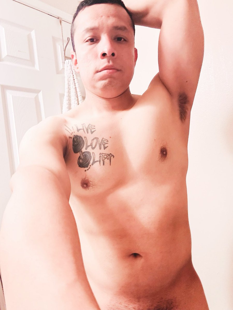 edwinsgame's tweet photo. Getting on shape little by little 💪🏼 https://t.co/RdUK52uYOX