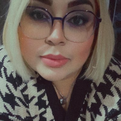 verasteguibeti's tweet photo. #NuevaFotoDePerfil https://t.co/8Vh5YjDPSv