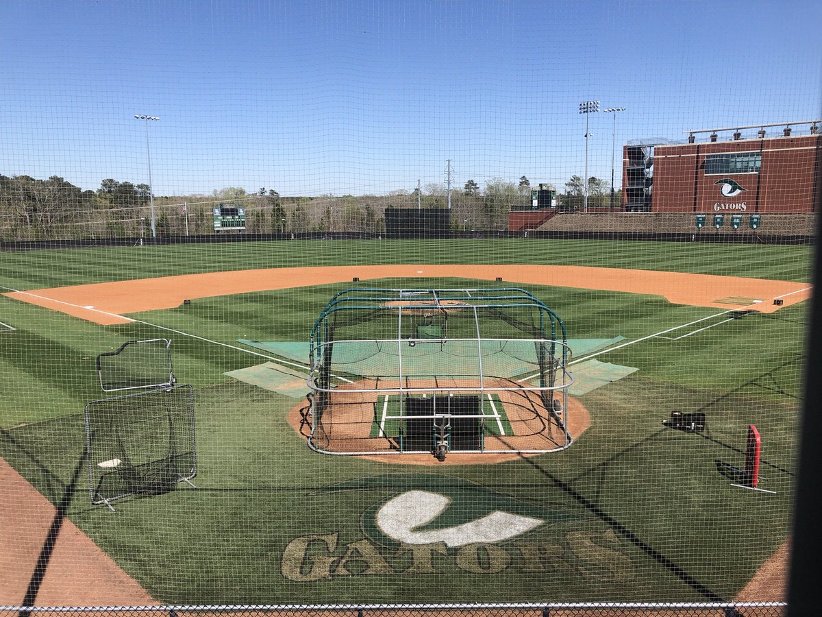 HSBaseballField's tweet photo. River Bluff High School (Lexington, South Carolina) #GoGators @RBHSBaseball @RBHSGators @Gator_Athletics @JacobSmith61 @PBR_SC @LexingtonOne @MarkBonnette @LouatTheState  @WilsonSportTurf #HSBaseballFields https://t.co/8yRODzNIqn
