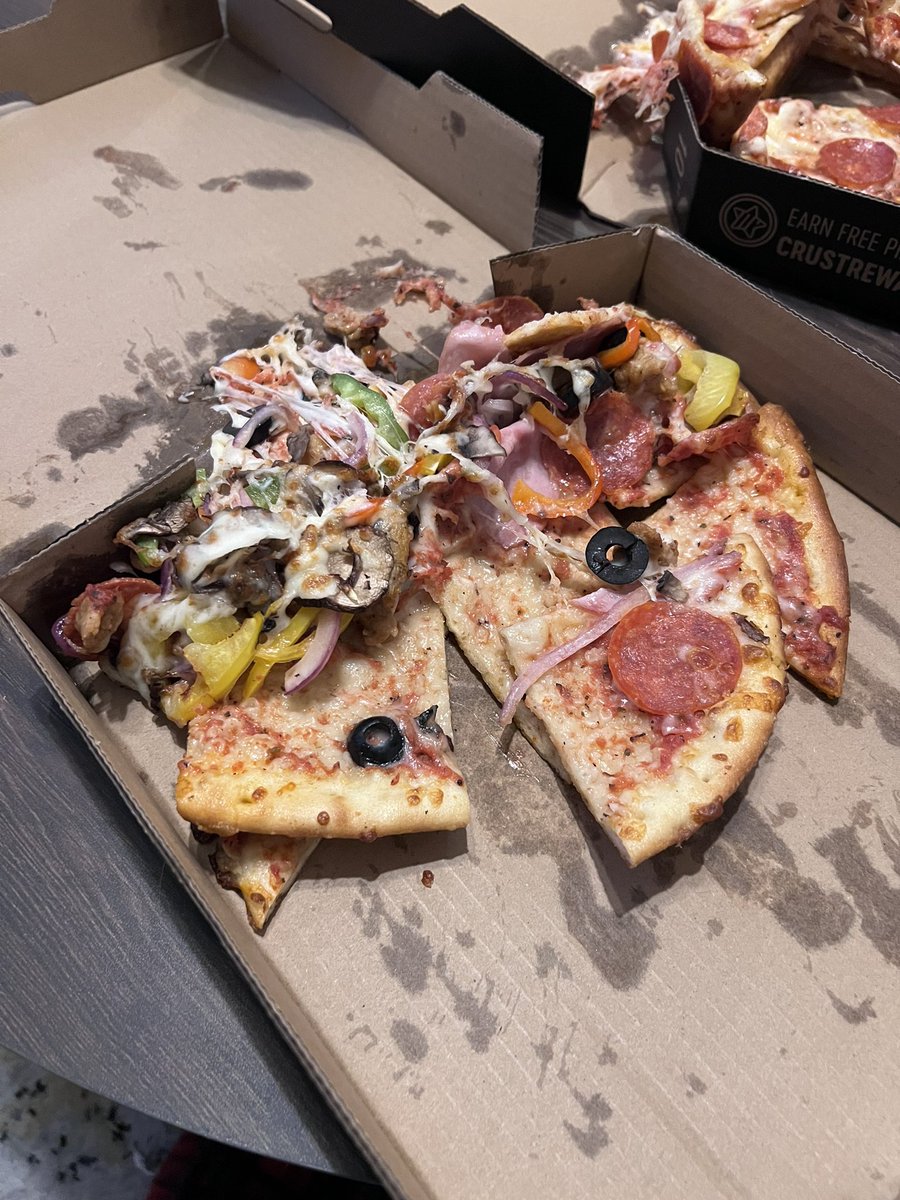 howardversion1's tweet photo. @DoorDash keeping it TRILL w a 10 dollar credit on this 30 dollar order. https://t.co/f8Lx3PAKAJ