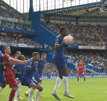 lfcalsty99's tweet photo. Liverpool’s falsely dropped pts 23/24 so far… a thread 🧵:

Chelsea (A) handball? Red cards? Nah apparently not https://t.co/9k9k8IFySZ