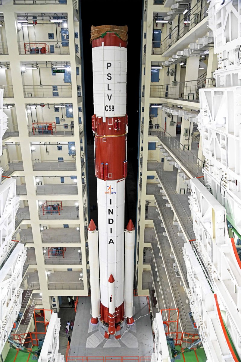 ISROSight's tweet photo. Here are some visuals of the Integration of #PSLVC58 with #Xposat!🚀

The launch of India's first dedicated polarimetry mission to study polarisation of cosmic X-rays is scheduled for

🗓 January 01, 2024
🕘 At 09:10 hrs IST
from SDSC SHAR

#ISRO https://t.co/pyRhVQFJM8