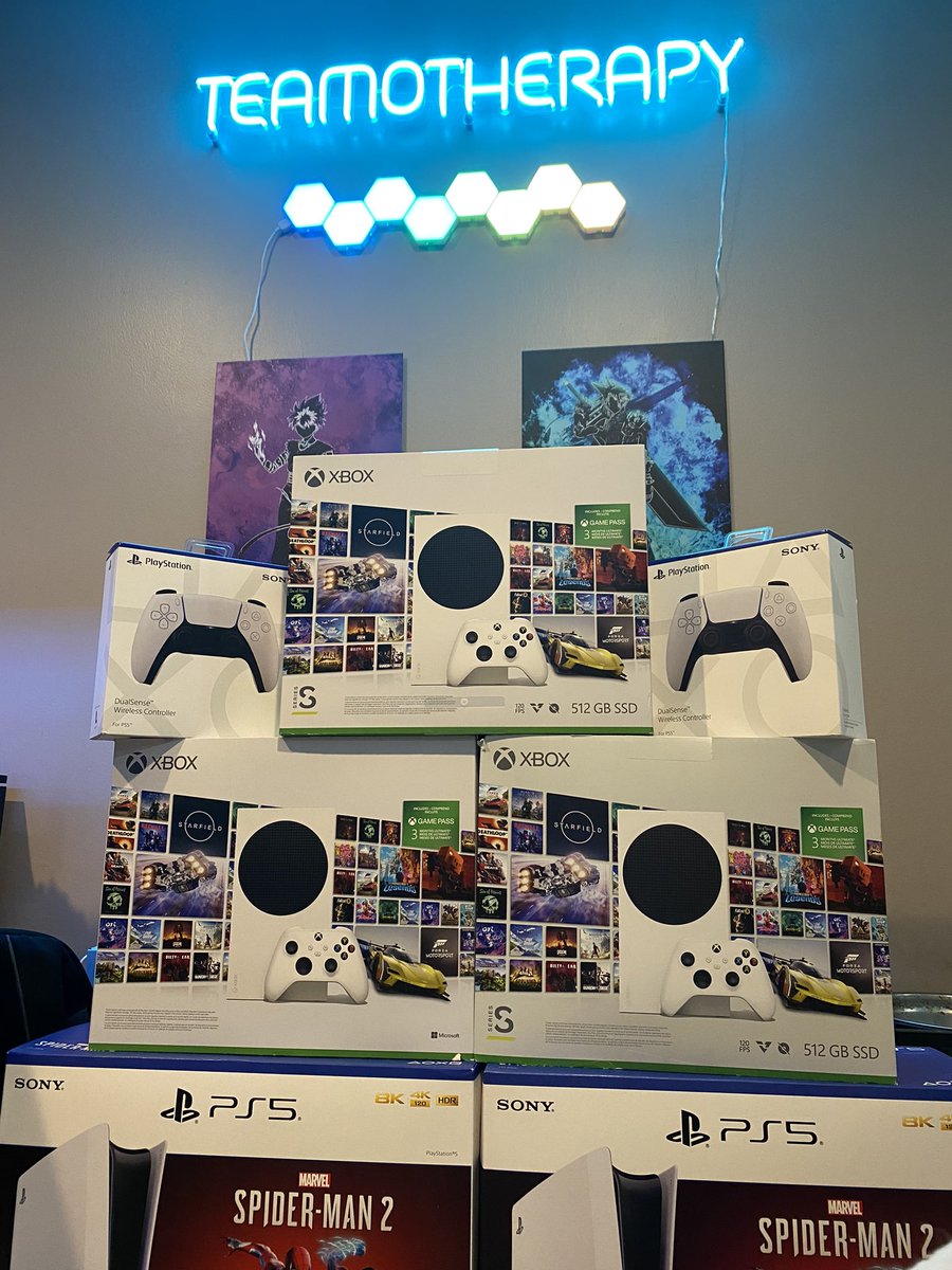 LAST STREAM OF THE YEAR! Tomorrow at 4:00 pm EST.  Your final chance to put *your* name on the consoles we give and to get in those sweet, sweet tax-deductable donations.  Hope to see you there😊