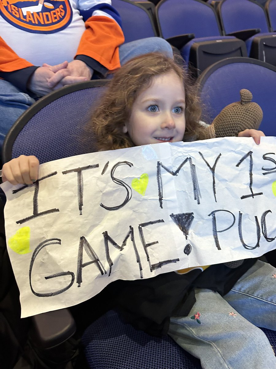 delayedoffsides's tweet photo. At my first game since covid and brought my favorite girl with me!! We missed warmup, but she’s in awe! @penguins https://t.co/ZzFG0hVGfz