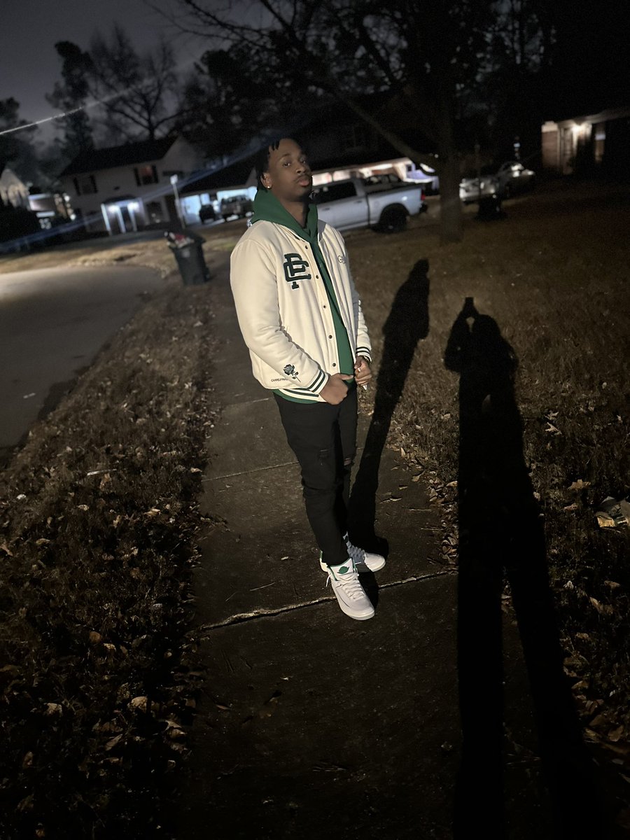SmooveScale96's tweet photo. I’m my own enemy Ik these 🥷 envy me‼️💯🤝🏾 https://t.co/giZeWaSIdv