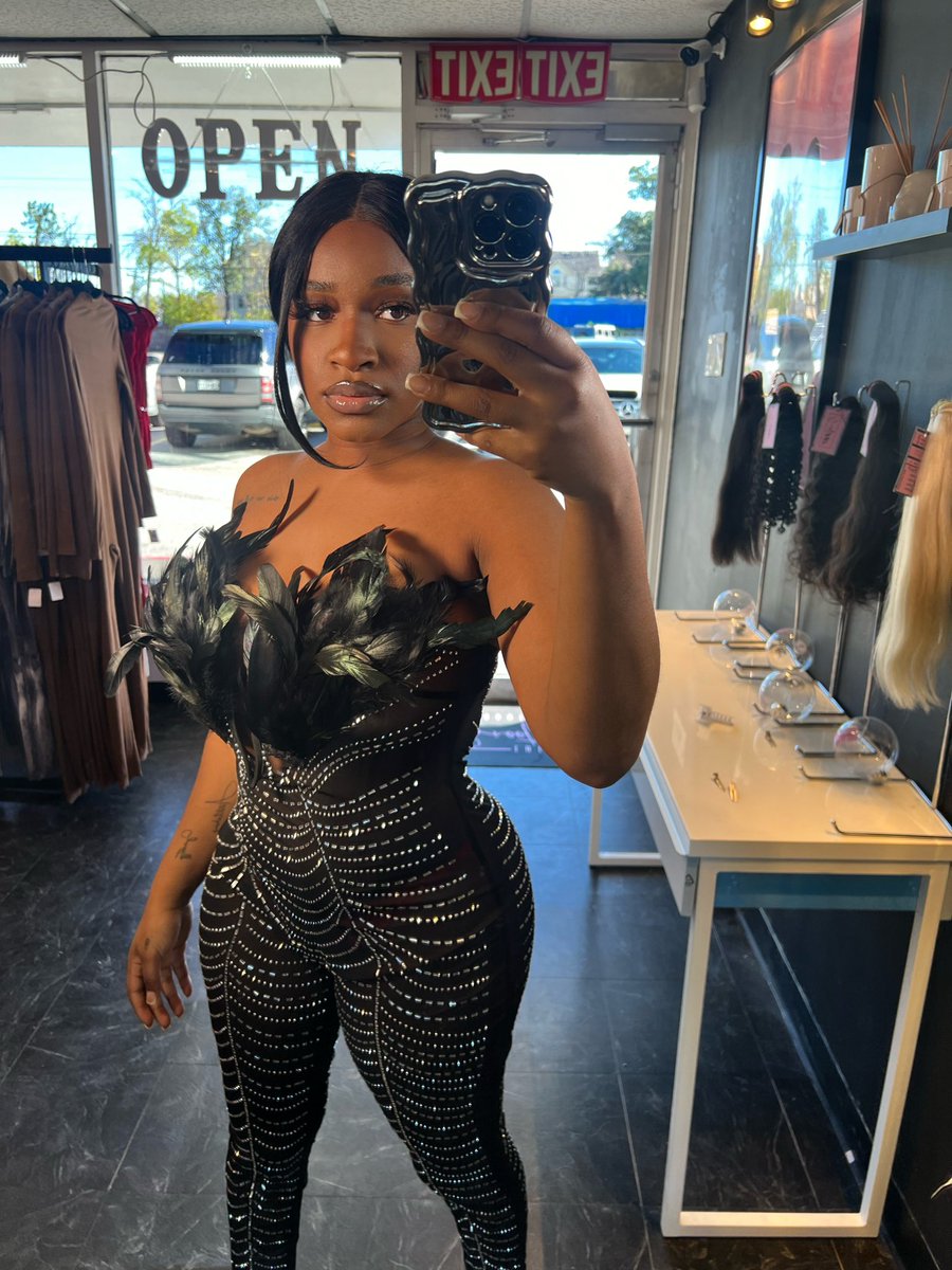Snootybby's tweet photo. Shop our Newest Arrivals 🔥🔥

Located inside of @snootyhair

https://t.co/PVHZ6tRRCe… 

📌 3013 Fountain View Dr. Suite E. Houston, TX 77057

#houstonboutique  #htxboutique #houstontx https://t.co/AshbfGbsKW