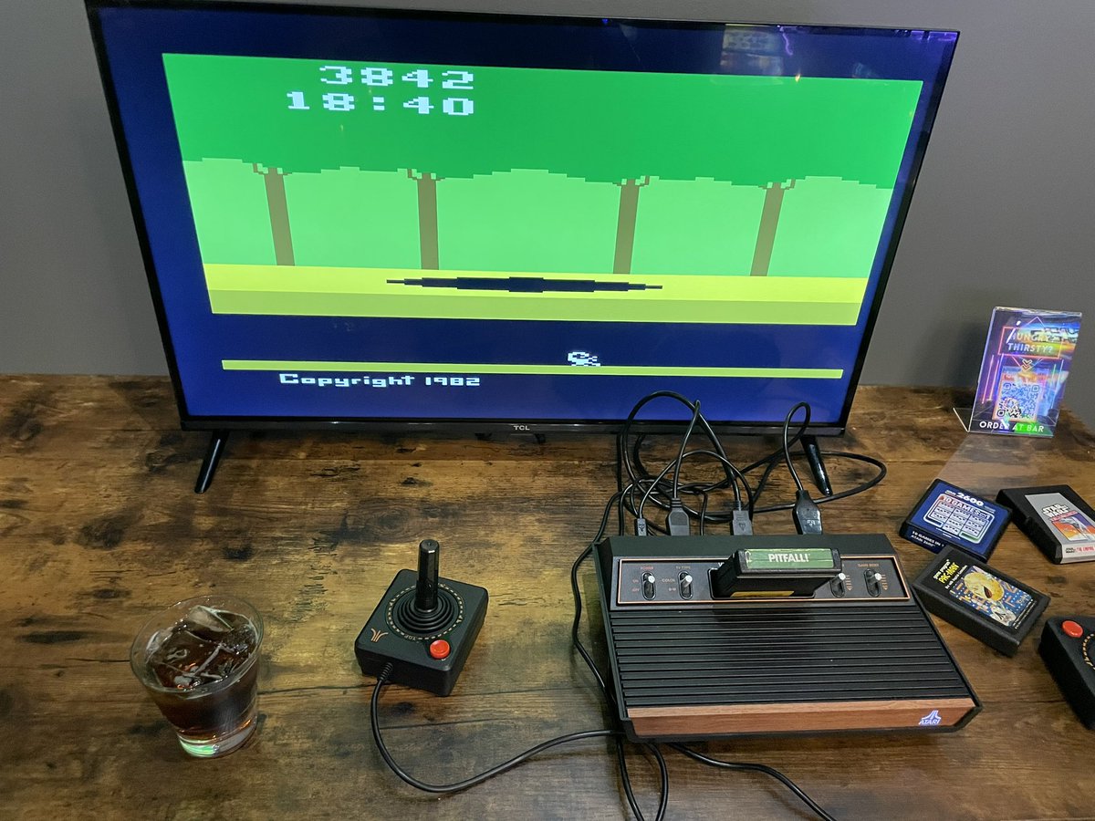 TheWXStore's tweet photo. Takin it back to the old school. #dfwwx. #arcade92 https://t.co/5ZouaiFFyd