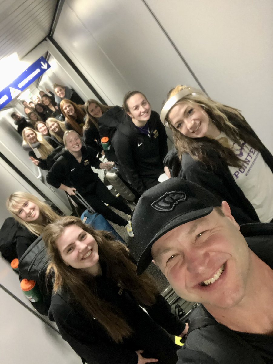 CoachHockett's tweet photo. Next Stop: 🛑 St. Pete 🔜 🏝️☀️🏖️

Wheels about to go up 🛫 …

Let’s Do This @UWSPWBB 🏀‼️🏀

💜 #Pointers 🦅 #FlyHigher 💛 https://t.co/m3c6zCsalf