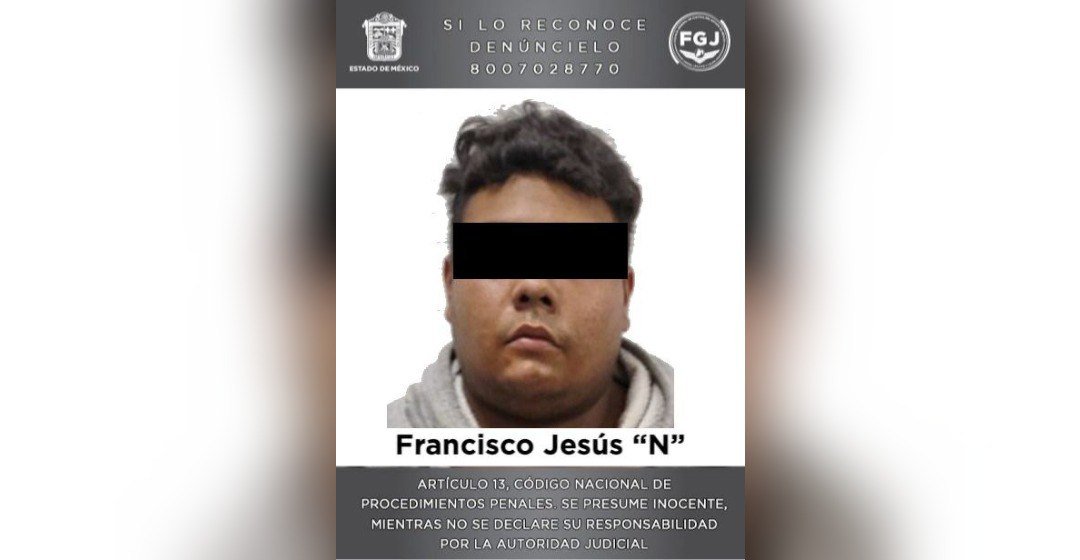AMXSeguridad's tweet photo. #Ecatepec || Este sujeto fue vinculado a proceso, una vez que la @FiscaliaEdomex acreditó su posible intervención en el delito de #SecuestroExprés con fines de #Robo.

Más información: 👉 https://t.co/RitVuEiueU 

#AgenciaMxNoticias https://t.co/GlZdz0GVAm