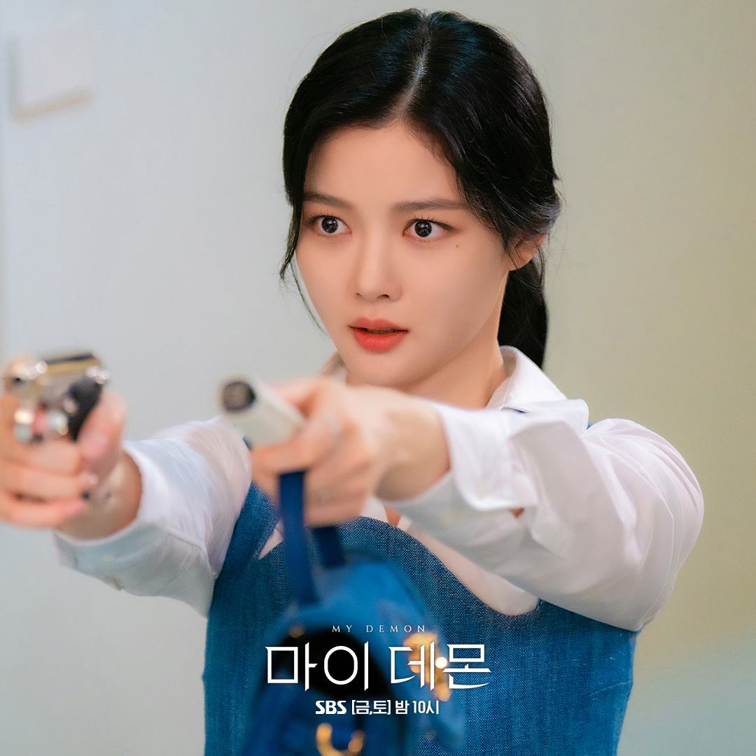 SBSNOW's tweet photo. 마이 데몬 결방에도 난 울지 않아..🥲
김유정X송강 하드 털이.zip 1탄✨

SBS 금토드라마 <마이 데몬>
☞ [금,토] 밤 10시

Copyright Ⓒ SBS. All rights reserved.
무단 전재, 재배포 및 AI학습 이용 금지

#SBS금토드라마 #마이데몬
#MyDemon #마이데몬스틸 #스틸
#김유정 #도도희 #송강 #정구원
#KimYoujung #SongKang