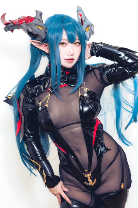 Twitterのコスプレ画像2
