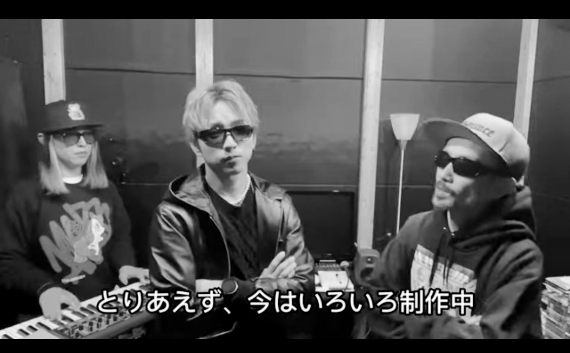 JIN_TBE's tweet photo. 🇯🇵2023年🇯🇵

⚡️HUMANOIZ recordsでのプロジェクト

⚡️ロックバンド"CYVA"の始動

と大きな歯車が回転しだした一年でした。

こんな奴の周りにいてくれて
手を取り合ってくれる人達に本当に感謝。

2024年、最高の音楽を届けていきます
どうか見守っていてくださいな！！

今年も感謝で一杯だ！！！ https://t.co/jBCd2ubkfz