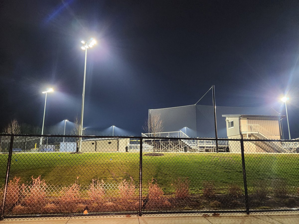 HS Baseball Fields Of America! tweet media