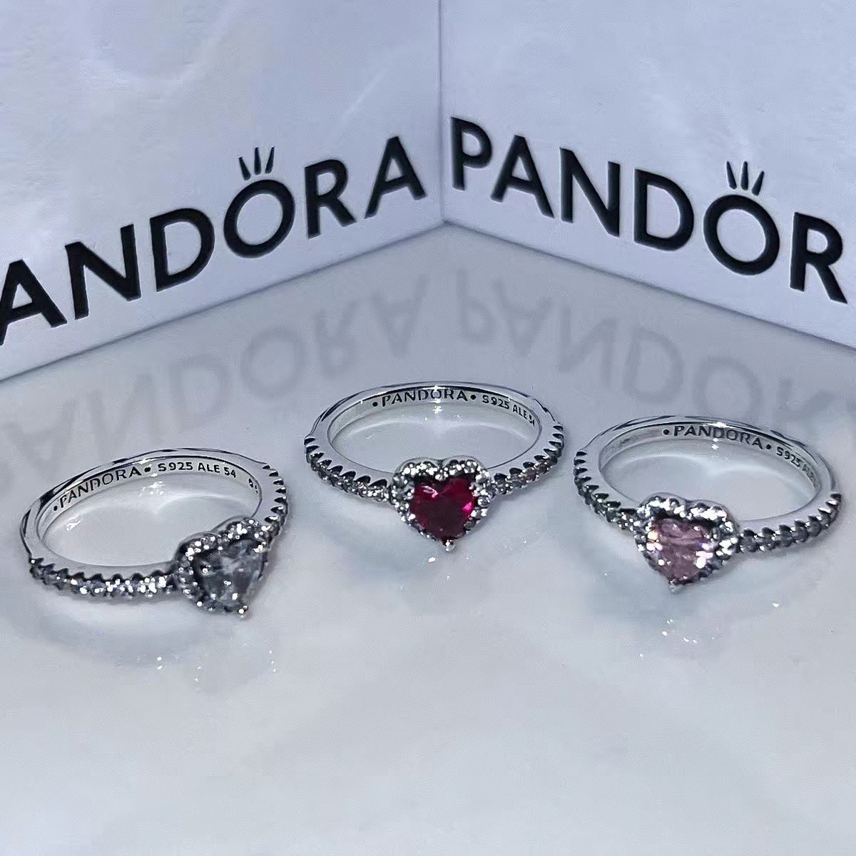 youthayuju's tweet photo. Friendship ring check 😘🥰🫶 perfect symbol of those beautiful bonds 💝🎉

Tag your partner in crime ! 👯‍♂️ https://t.co/6YFGRv4UzM