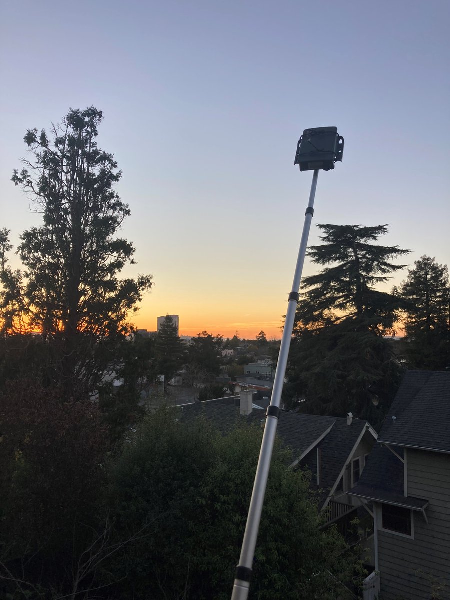 BatTed_1000's tweet photo. People in the US and Canada with #bat detectors: Join the 2024 #FirstBat campaign. Confirm species ID of the first bat in your state or province to win a prize.
Submit results at: https://t.co/zB5DPjWUwV https://t.co/uZPcfnpYKE