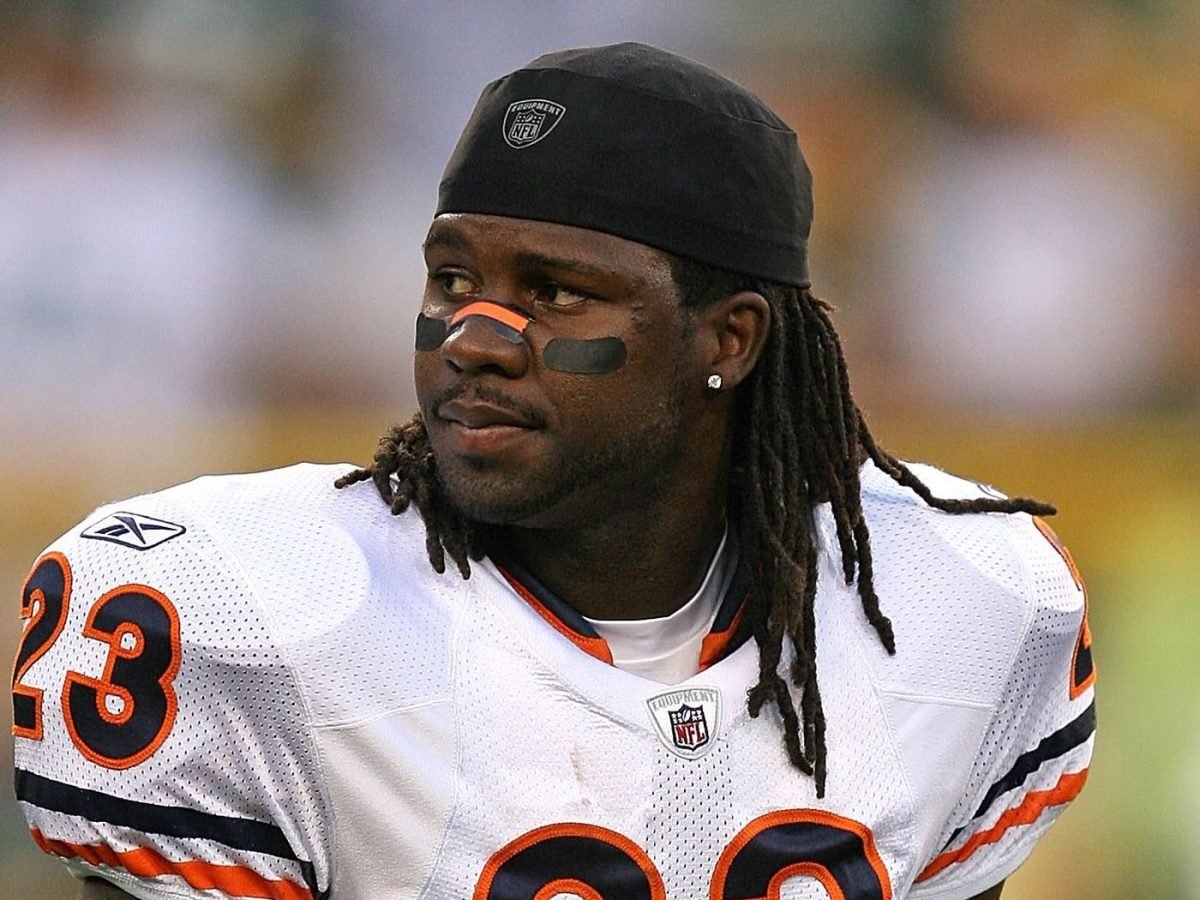 🚨 BREAKING 

Chicago Bears Devin Hester has been named a finalist for the Pro Football Hall of Fame.