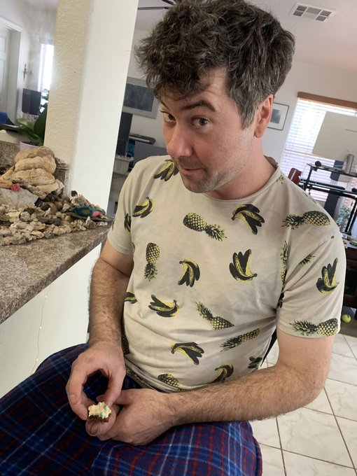 lol https://t.co/96eiwA7JeO