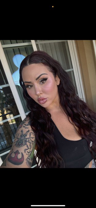 Face 💳 https://t.co/zT3k4KMfcr