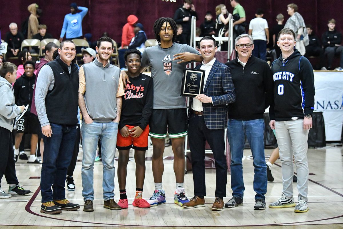 The Classic at Tennessee High School tweet media