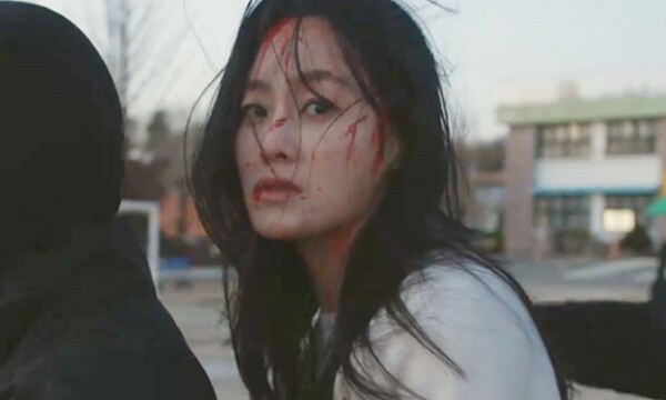 Kementerian Luar Negeri Korea Selatan meminta Israel dan kedubesnya takedown video serangan ke warga Korea Selatan yang diupload di akun sosmed mereka.

"Tidak pantas rasanya ketika kedutaan besar Israel membuat dan menyebarkan video yang membandingkan apa yang terjadi di suatu