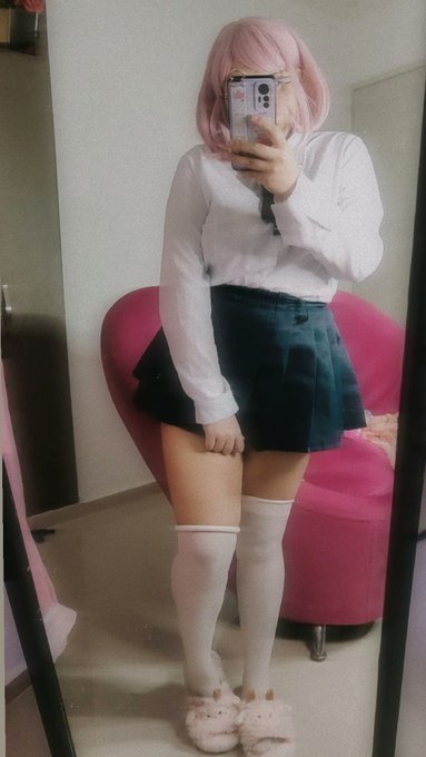 Ya me wa a conectar a cb uwu https://t.co/6zE8OaXaOd