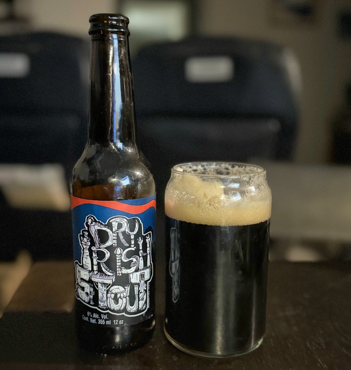 elhangarmx1's tweet image. #lupeReyes #round15 #dryirishstout @cerveceria.james.xilitla #cervezaArtesanal #beerCasting #craftBeer #elHangarMx