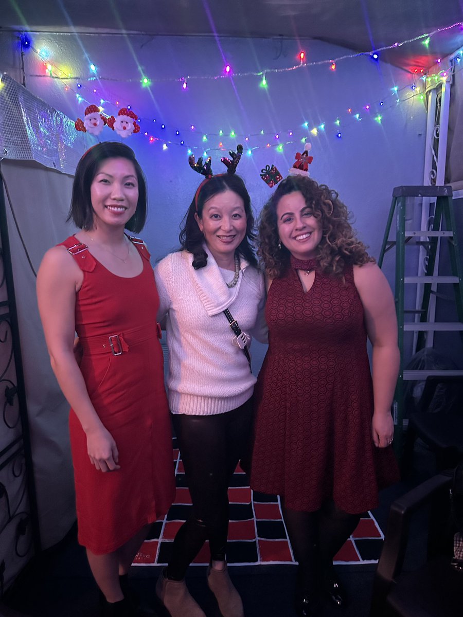 UCLA Pediatric Neurology (@uclachildneuro) on Twitter photo Happy Holidays and Happy New Year from UCLA Pediatric Neurology! The Sankar family always host a festive annual holiday party for the Division and itโs always a wonderful time with colleagues, friends, and family ๐๐๐๐
๐พ <a href="/meeryo/">Meeryo Choe</a> <a href="/griz1/">Chris Giza</a> <a href="/UCLANeurology/">UCLA Neurology</a> Happy Holidays and Happy New Year from UCLA Pediatric Neurology! The Sankar family always host a festive annual holiday party for the Division and itโs always a wonderful time with colleagues, friends, and family ๐๐๐๐
๐พ <a href="/meeryo/">Meeryo Choe</a> <a href="/griz1/">Chris Giza</a> <a href="/UCLANeurology/">UCLA Neurology</a>