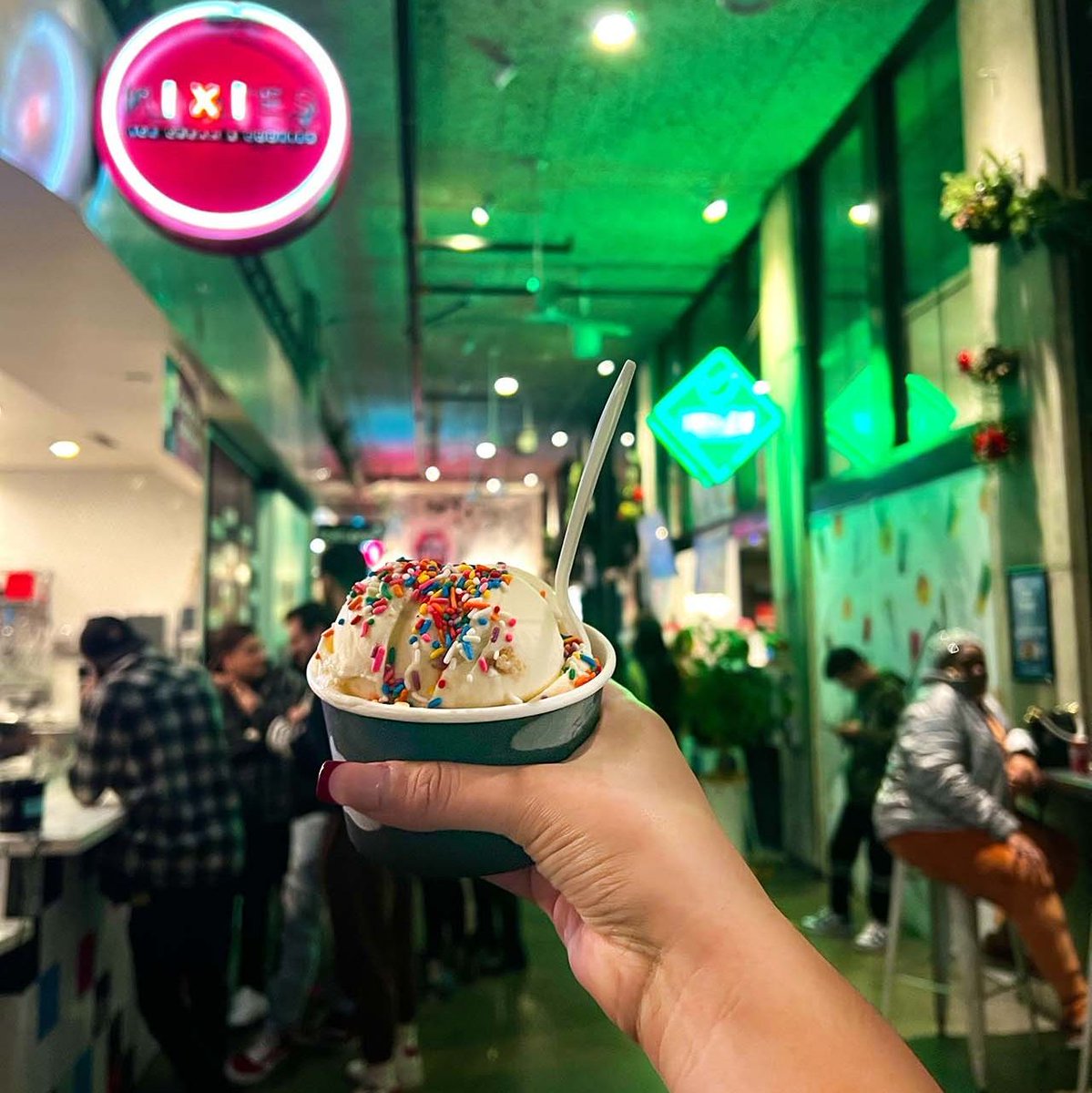 Who else is living their best life 👀 🍨 🥂❓️⁠

More fun and local restaurants to try on our IG @riversidefoodlab
⁠
⁠
#happy #food #funthingstodo #adventure #inlandempire #besties # losangelescounty #placestovisit #landmarks #destinations #fun #datenight #dateideas #socal