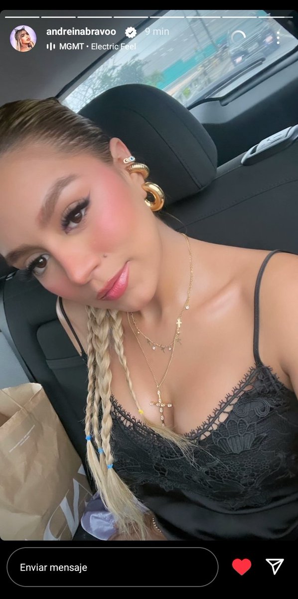 andreinabravoJ's tweet photo. β‘π: @andreinabravo11 β¨π©Ή
Maravilloso ver todo el cariΓ±o de tu #TeamAndreina π y admiro mucho alas personas que estuvieron detrΓ‘s de este bello momento β¨π son personas con un corazon gigante dispuestas a verte feliz y siempre con una sonrisa #WhatsApperas π₯Ήπ son lo maximo https://t.co/oNRNb0Lvoe