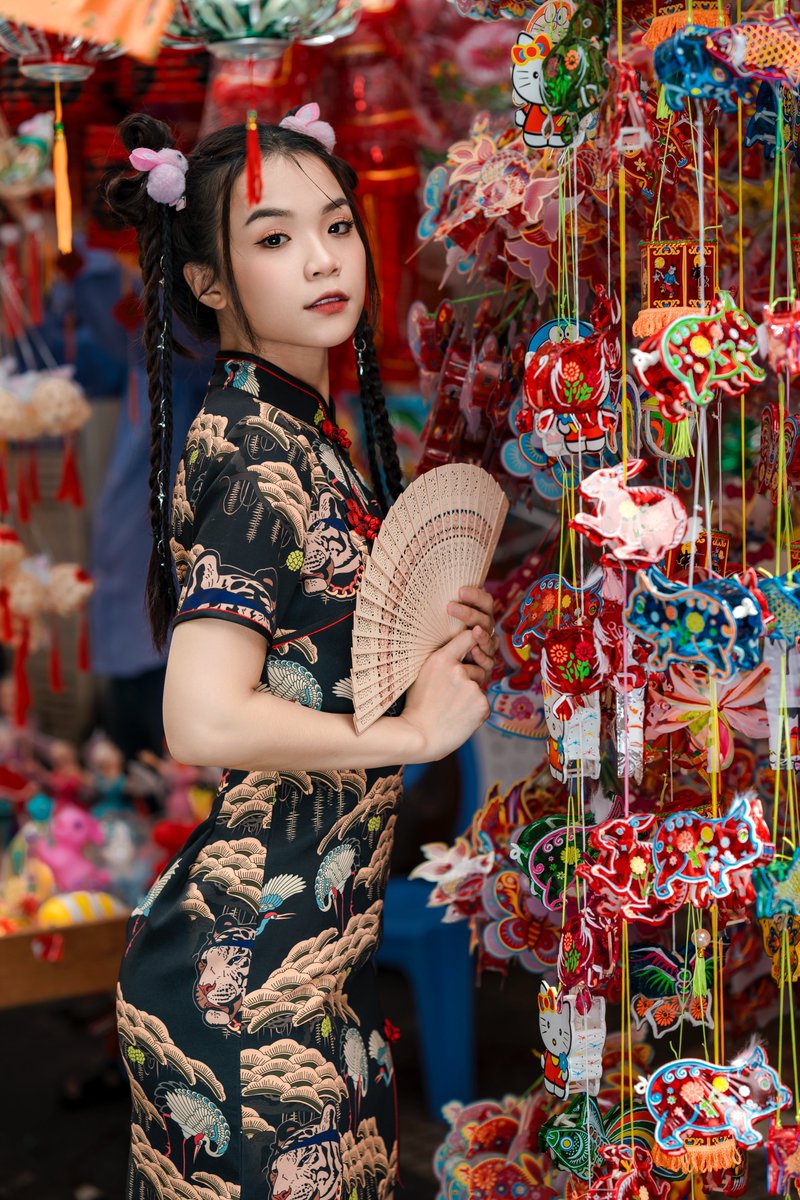 SpaceX designs, manufactures and launches the world’s most advanced rockets and spacecraft