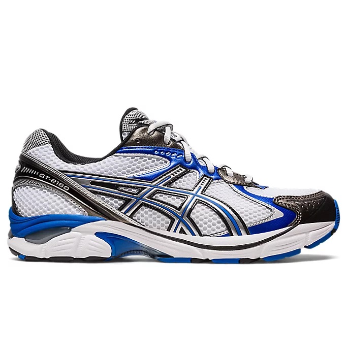2min_store's tweet photo. 今年Stefon DiggsはASICSとパートナー契約を結び、それを表現したカスタムクリーツが話題となった。

1足目はNike Vapor Edgeがベース。2足目はAsics DS-Light Acrosがベースでお気に入りのGEL-2160を再現。クオリティがヤバい。 https://t.co/ZGlVCTpiI4