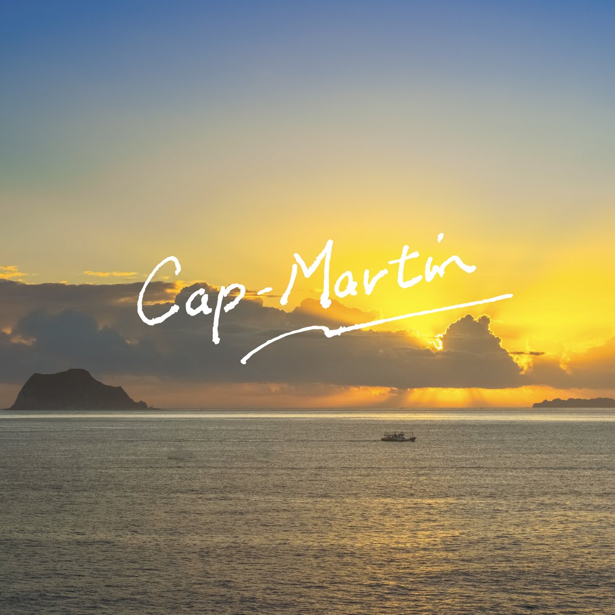 Nouvelle année, nouvelles couleurs.
Rollbahn Cap-Martin. 
新しい年に使い始める、
新しい色のロルバーン カップ・マルタン。　
#capmartin #Rollbahn #yellow #delfonics #ロルバーン