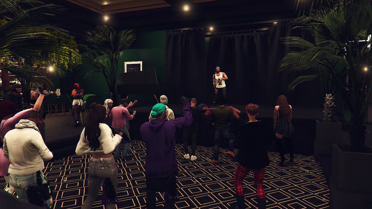 Production__RP's tweet photo. 🎉 In the festive spirit between Christmas cheer and New Year's eve, #ProductionRP is the place to be! With live music and vibrant gatherings, we're celebrating the season in style. 🎶✨

Join the festivities: https://t.co/sOcn8X6zjx

#HolidayHangout #GTARP #FiveM #EndOfYearBash https://t.co/2MMjK7X9zi