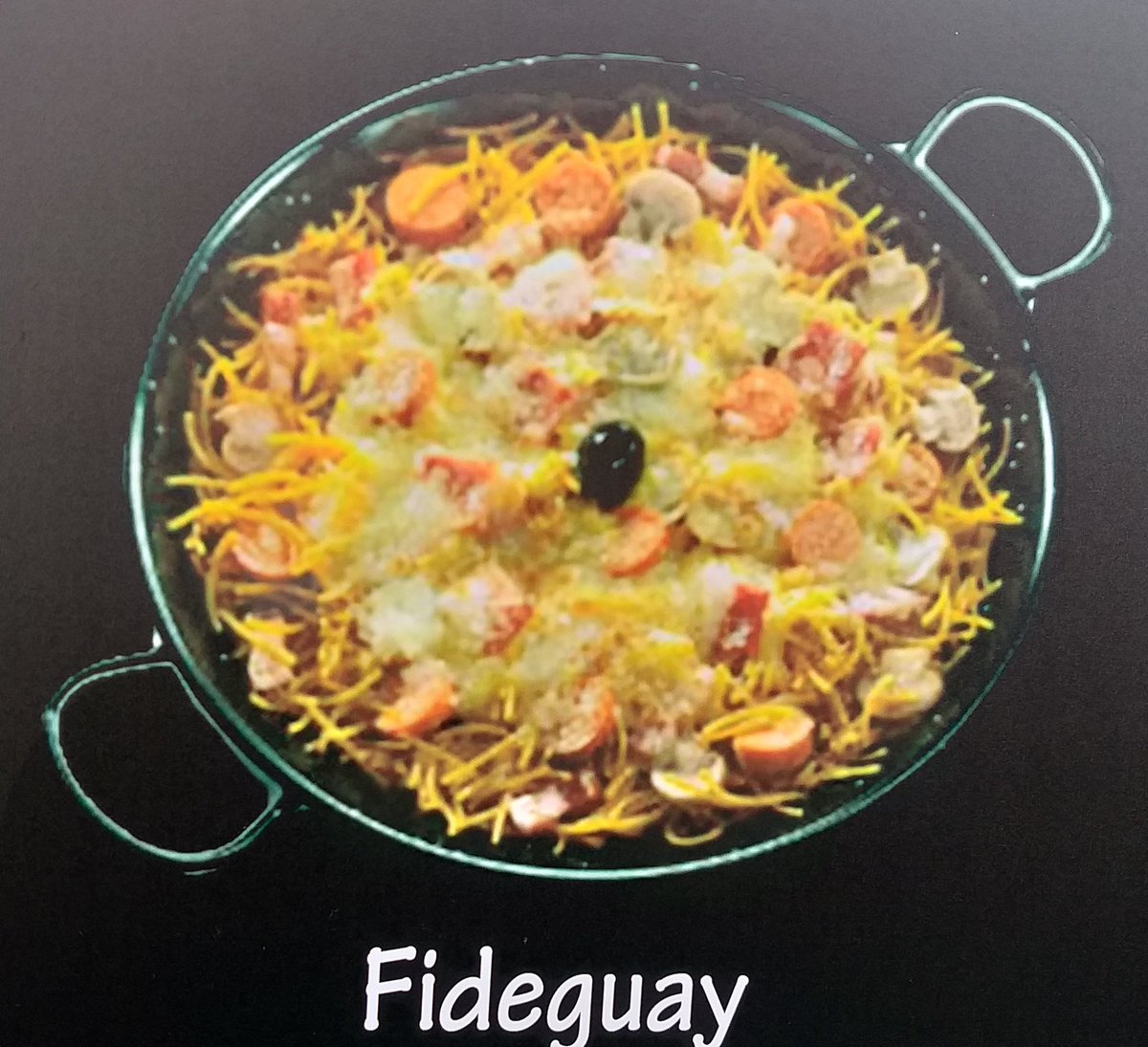 La "novelle cousine" o la cuina "de fusió" es posar trossos de txistorra o Frankfurt i una solitària oliva negra a la fideuà i batejar-la "fideguay", <a href="/MastersOfNaming/">Masters Of Naming</a> ?