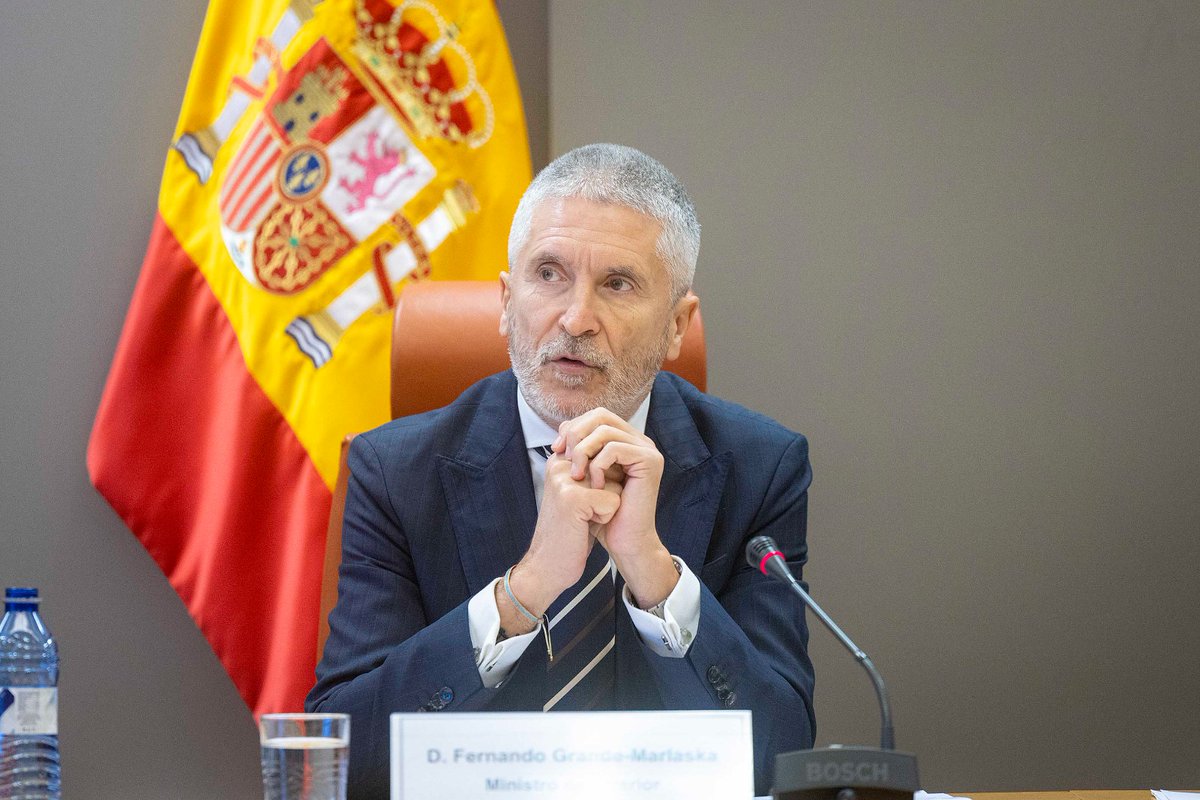 📊Grande-Marlaska presenta el balance provisional de siniestros viales de 2⃣0⃣2⃣3⃣

➡️ 1.145 fallecidos, tres menos que en 2022, en 1.048 siniestros mortales

➡️ 4.495 personas con heridas que requirieron ingreso hospitalario

🌐 bit.ly/3TIg0Jz  (sigue🧵)