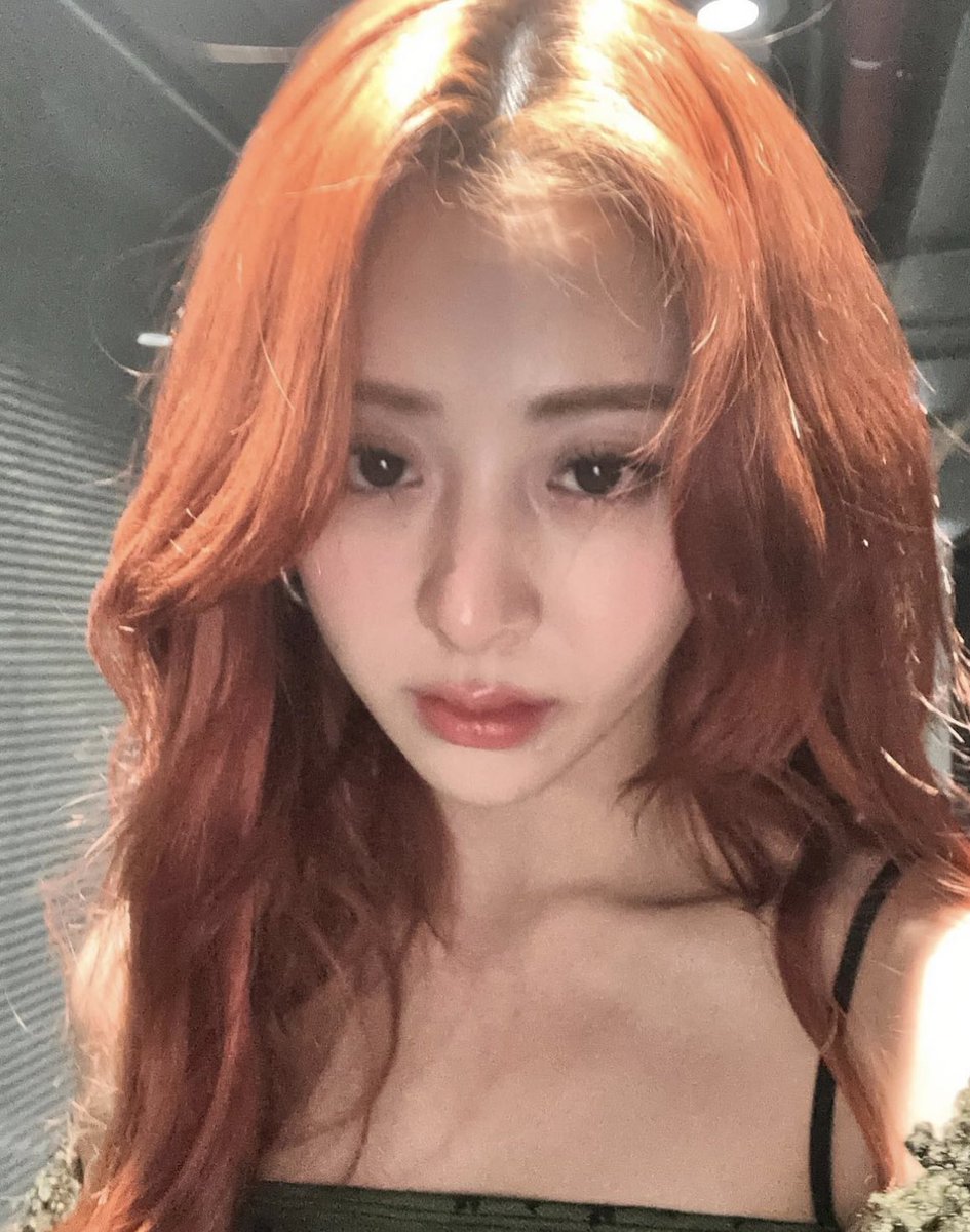 huhyunjinpics's tweet image. YUNJIN INSTAGRAM UPDATE