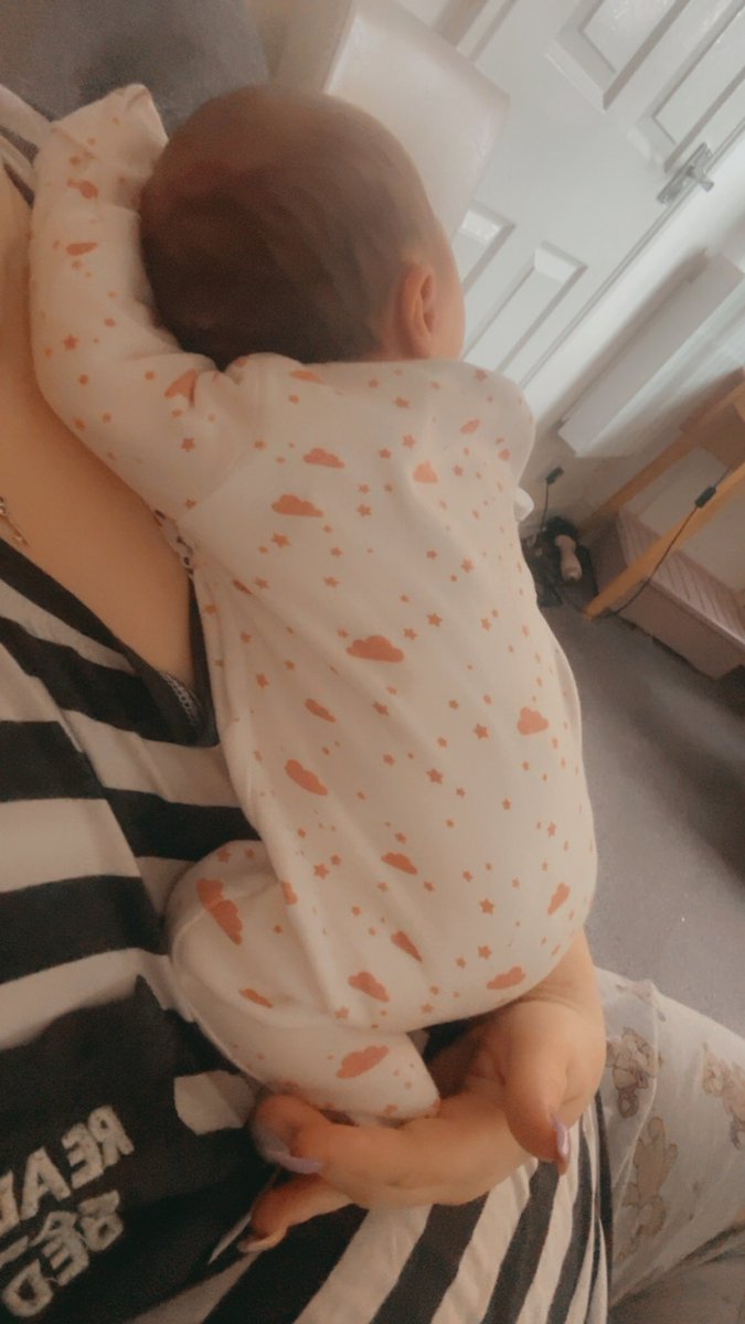 becc_b_'s tweet photo. I can’t believe she’s 17 days old already! Happy due date baby girl🩷 https://t.co/S95XBrryYj