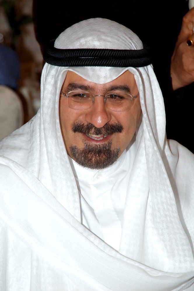9650Q8's tweet photo. 📌 دكتوارة في الاقتصاد من جامعة هارڤرد
📌سفير الكويت في الولايات المتحدة 
📌 وزير خارجية 
📌ابن حاكم الكويت الثاني عشر حيث عصر الذهبي للكويت 

تراكم خبرات في الاقتصاد والسياسة والإدارة 

مستق��ل الكويت مشرق وكبير بإذن الله 

#محمد_صباح_السالم https://t.co/688YAuavky