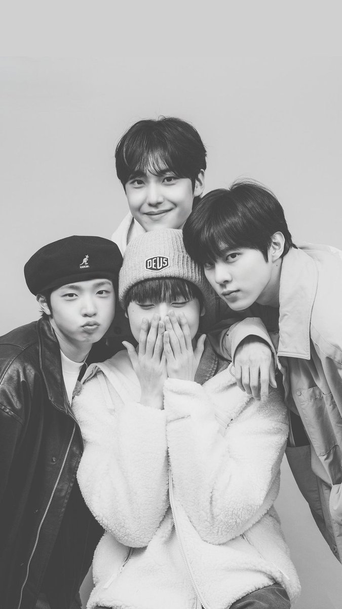 make it into a phone wallpaper 🥹🥹🥹🥹🥹🦋
#X1 #엑스원 
<a href="/x1official101/">X1</a>