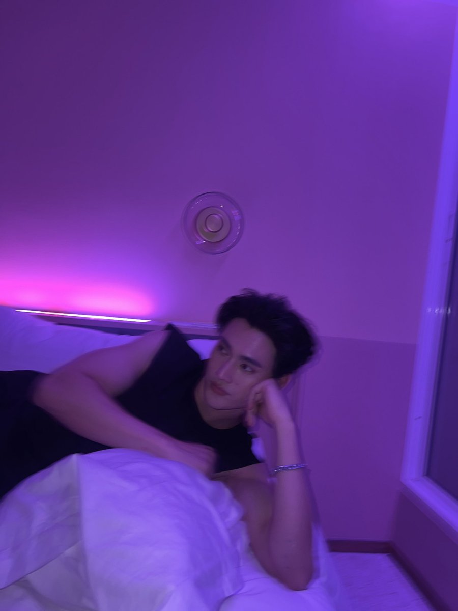 pavelphoom tweet media