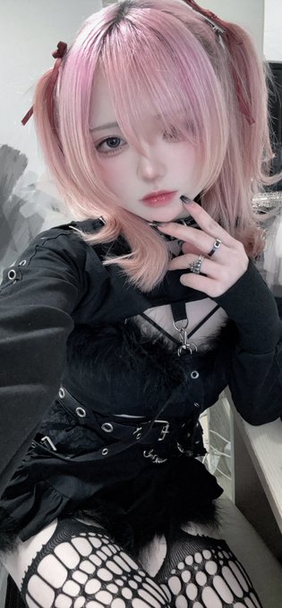 コスプレイヤー絲のTwitter画像17