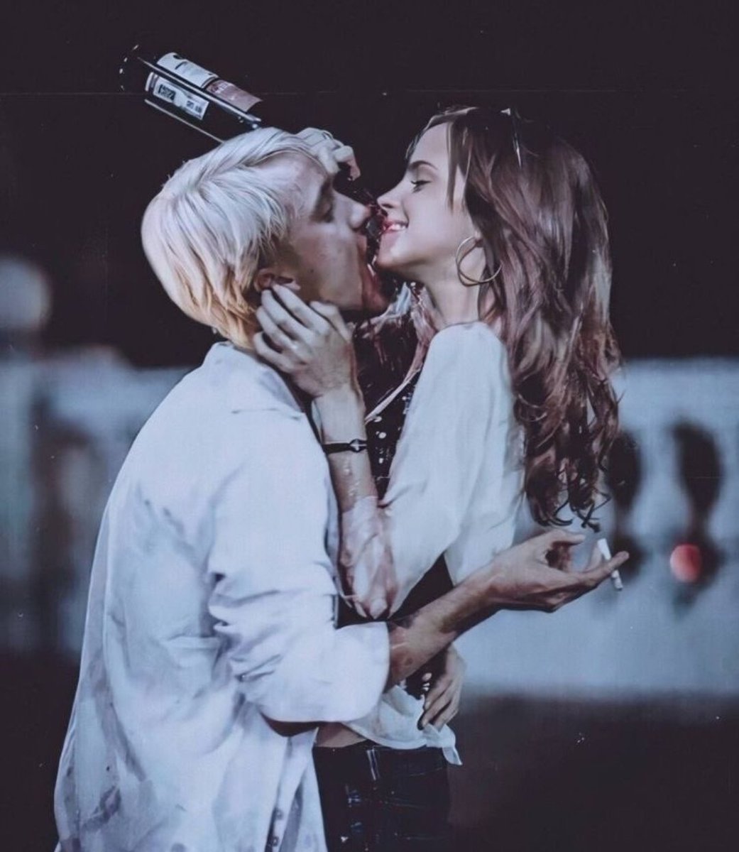 ハーマイオニーとマルフォイのこの写真いつ見ても好きすぎる