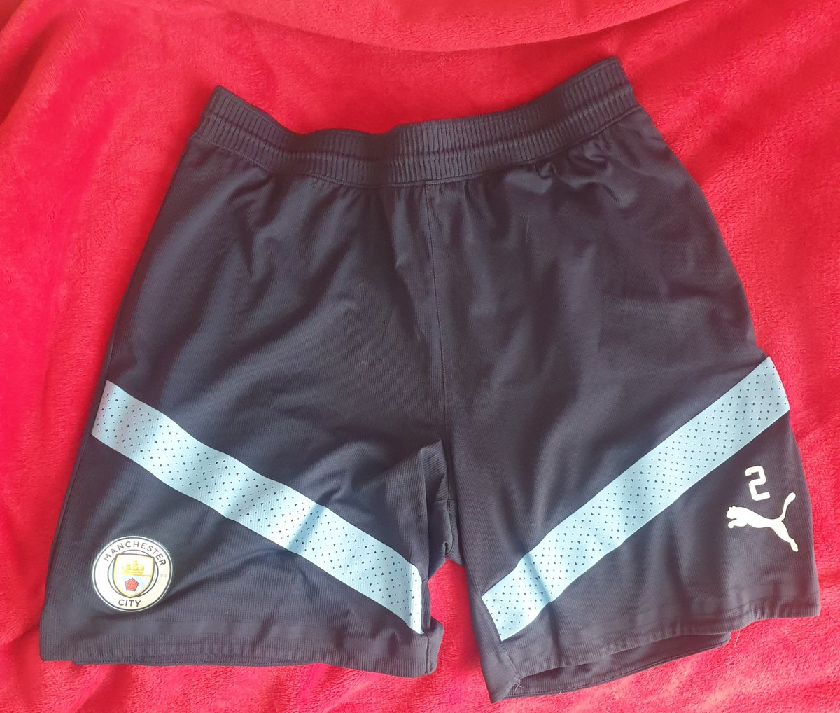 Stuart Leslie tweet media