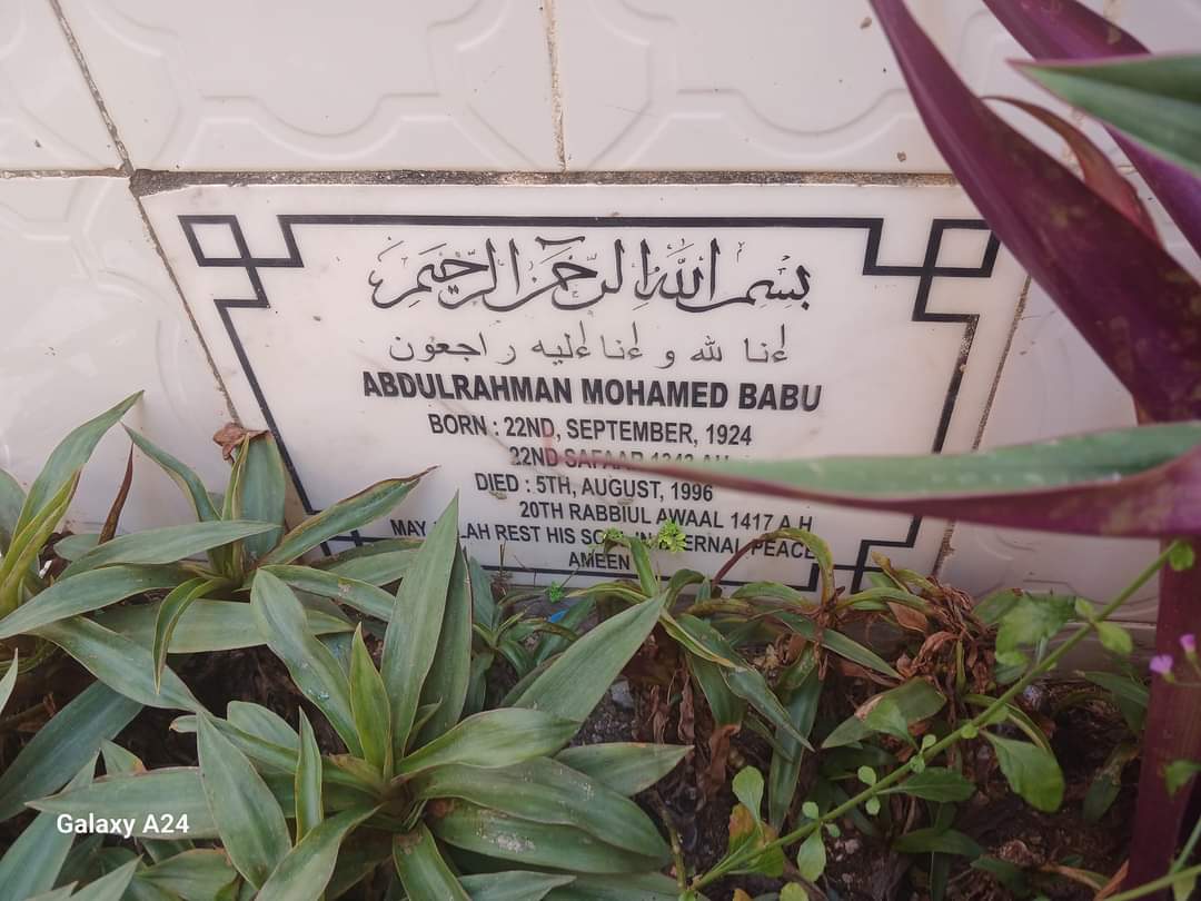 phethani4's tweet photo. Two great Pan Africanist Marxists were born today.myself 31 years ago and C.L.R James 123 years ago . Happy birthday to myself &amp; C.L.R James.This years birthdays is dedicated to the memory of Abdulrahman Mohamed Babu who was born right here in Zanzibar. Long live Babu &amp; CLR JAMES https://t.co/SrFuNxhahW