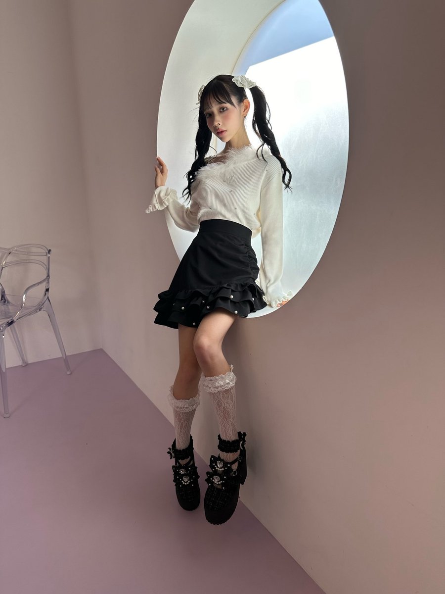 【press】

♡Ank Rouge 2024 SS collection vol.1♡
【ruffle♡ribbon】

オフショットを公開🎀

model▶︎ 緩苺ちゃん
＠1004yrm_ 

1月5日 12時〜
公式通販サイトAilandにて公開✨

#緩苺 ちゃん
#ankrouge https://t.co/bYSWK48JGD
