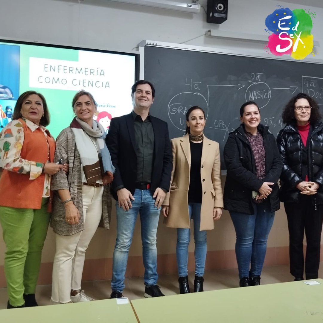 EdSexUclm's tweet photo. Por aquí dejamos algunas fotos que no llegamos a publicar el mes pasado.
Semana de la ciencia celebrada en IES Carpetania situada en la localidad de Yepes.

Si queréis más información acerca de nuestro proyecto no dudéis en visitar nuestra página web:
https://t.co/ofN84Tg2f4 https://t.co/jelSwpoA1s