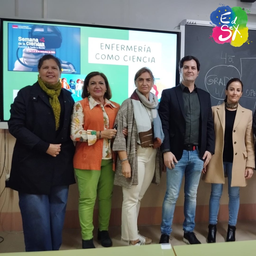 Por aquí dejamos algunas fotos que no llegamos a publicar el mes pasado.
Semana de la ciencia celebrada en IES Carpetania situada en la localidad de Yepes.

Si queréis más información acerca de nuestro proyecto no dudéis en visitar nuestra página web:
edsex.es