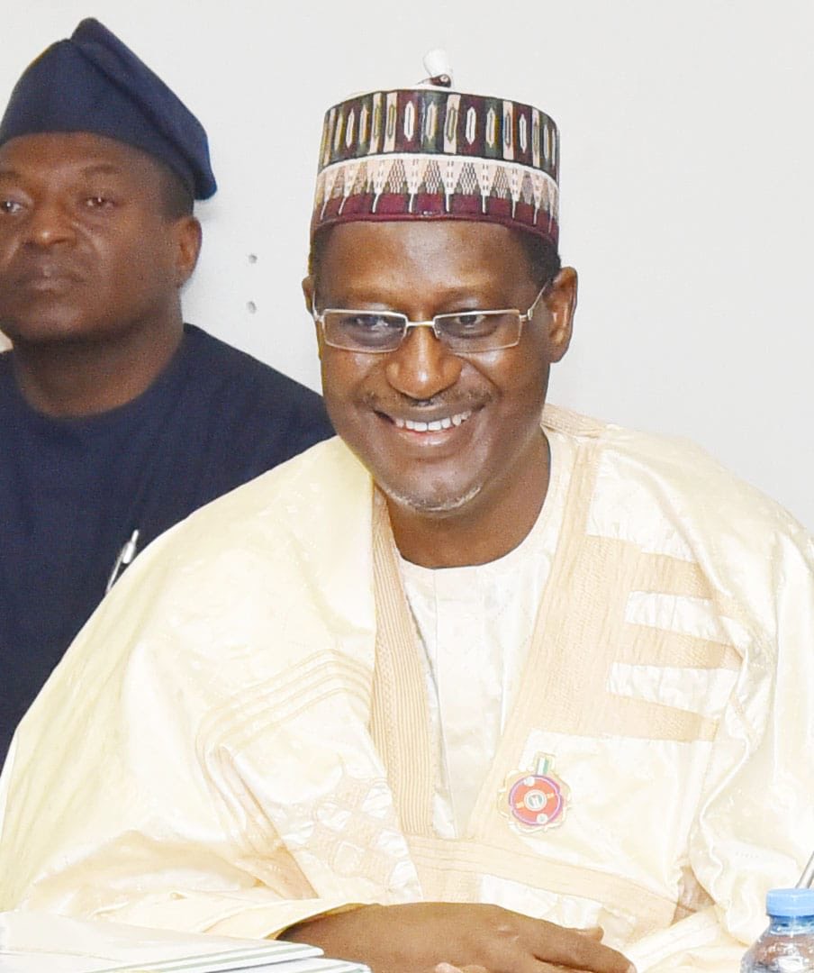 The Honorable minister of housing and urban development, Arch. Ahmed Musa Dangiwa has rounded up the year 2023 as the best minister of the federal republic of Nigeria, this year again, he is gathering momentum toward solving the country’s housing deficit.
